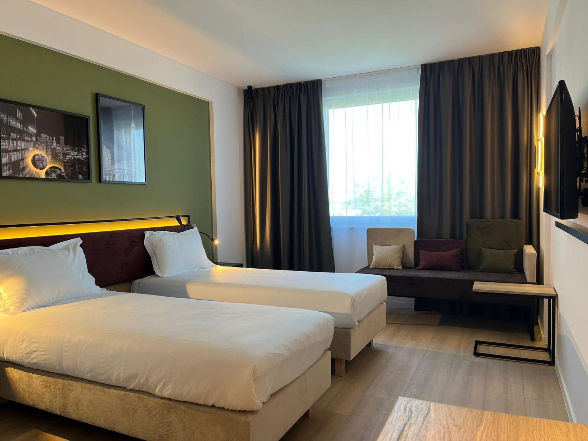 Hotel Campanile Polnoc 3*